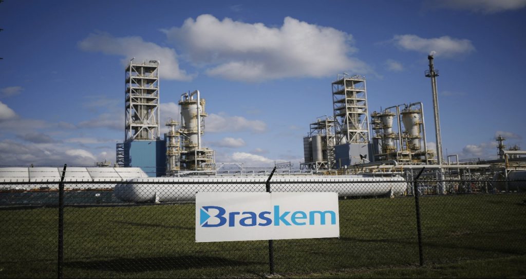 Braskem Brkm Assina Contrato Para Comprar Mat Ria Prima Da Vitol