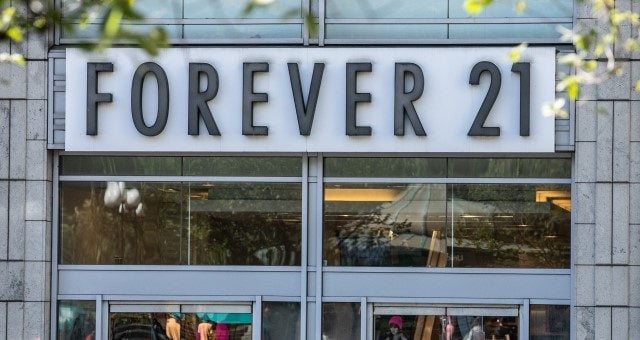 Por que a Forever 21 está saindo do Brasil? - Pequenas Empresas