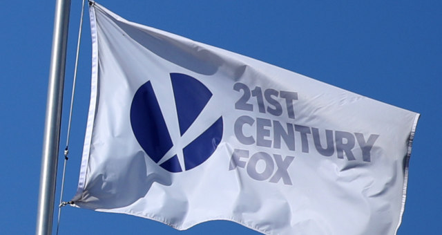 andeira com logotipo da Twenty-First Century Fox Studios