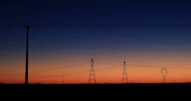 Linhas de transmissão de energia