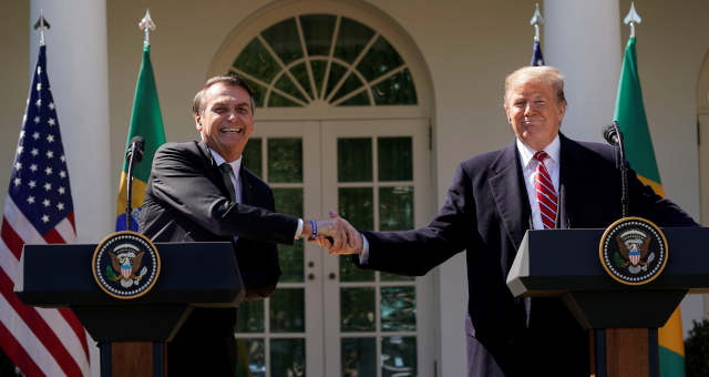 Presidente Jair Bolsonaro e presidente dos EUA, Donald Trump, na Casa Branca