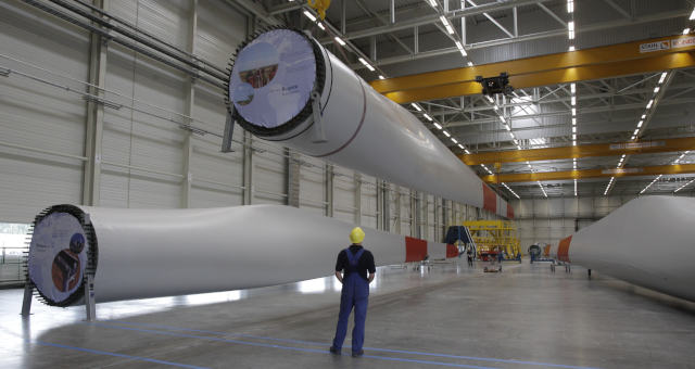 Salão de fábrica de turbinas eólicas de Nordex, em Rostock, Alemanha
