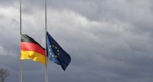 Bandeiras da Alemanha e da União Europeia