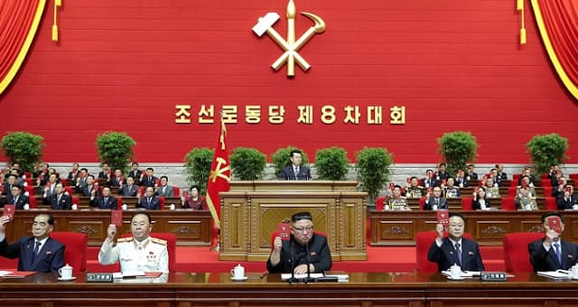 Coreia do Norte, Kim Hong Un