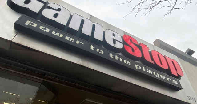 Fachada de loja da GameStop em Nova York