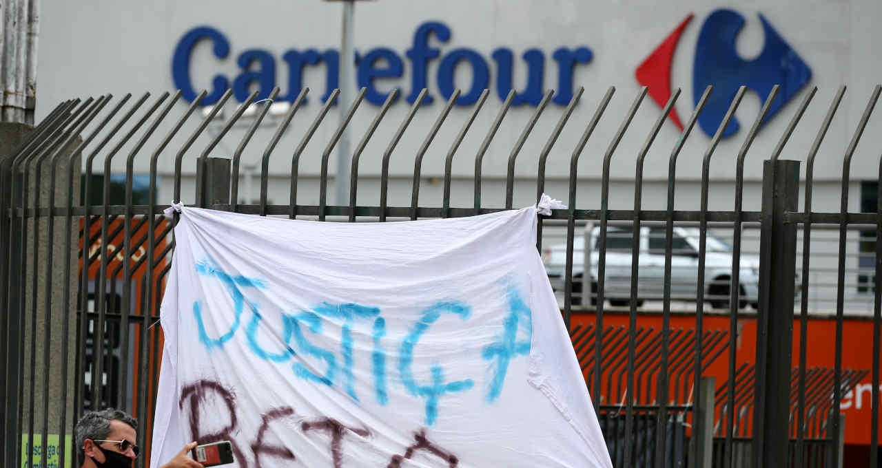 Carrefour Protesto