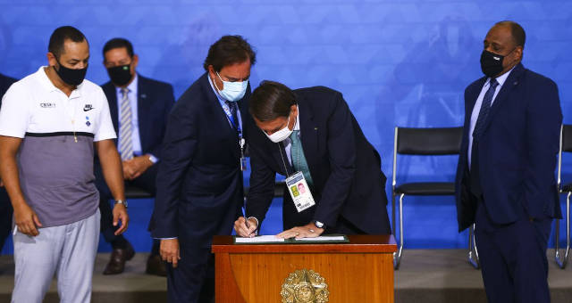 Bolsonaro e Pedro Guimaraes