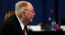 Morre Charlie Munger, braço direito de Buffett e vice-chairman da Berkshire Hathaway