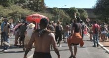 Índios em protesto