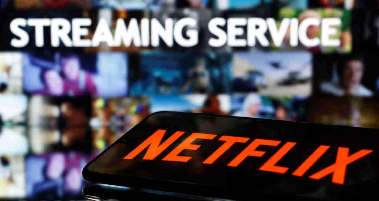 Ajustes nos preços em serviços de streaming geram aumento por buscas por  cancelamento no primeiro semestre, Tecnologia
