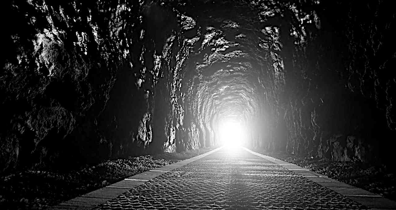 Esperança, luz no fim do túnel, saída, solução