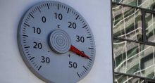 Termômetro mostra temperatura de 40 graus Celsius em Bonn, na Alemanha