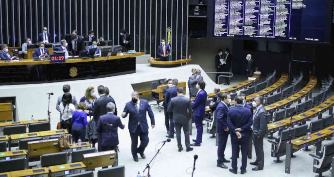 Câmara vota PEC dos Precatórios em segundo turno em 09 de novembro de 2021