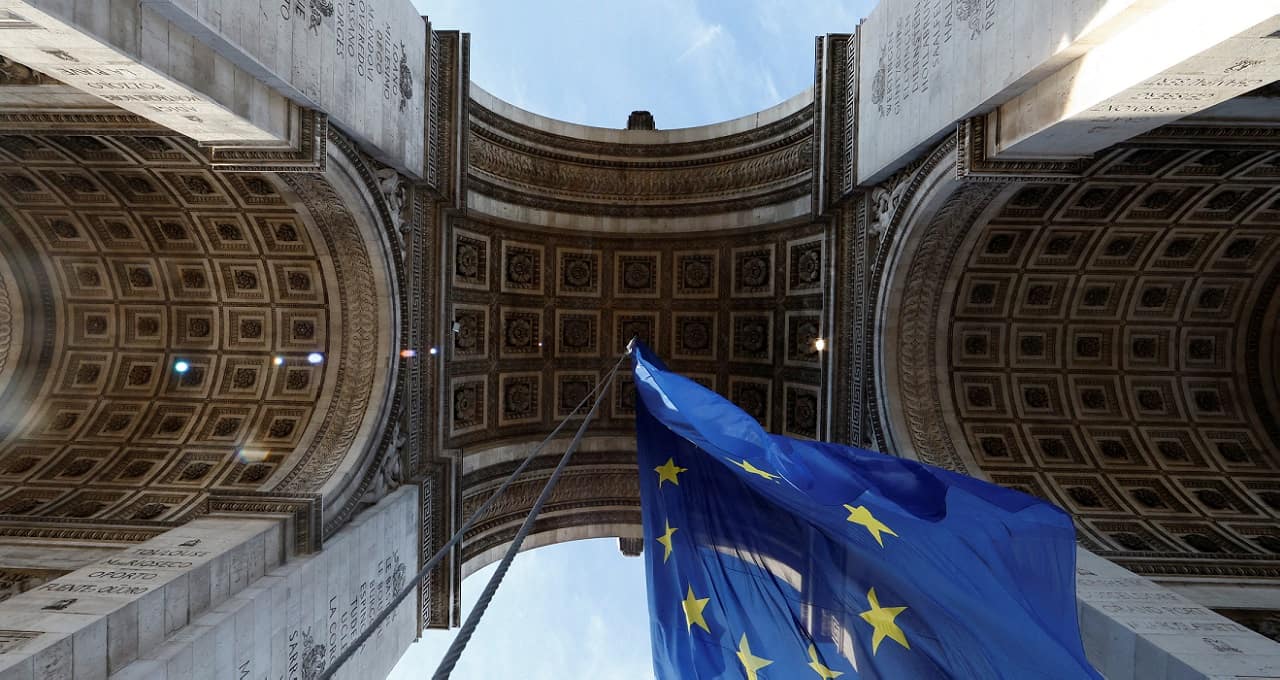 Bandeira União Europeia, Arco do Triunfo, Paris