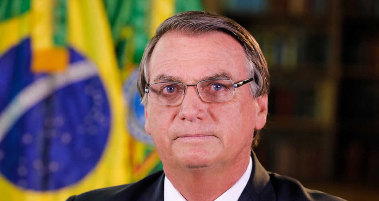 Bolsonaro sanciona teto de ICMS, mas veta trechos benéficos a Estados