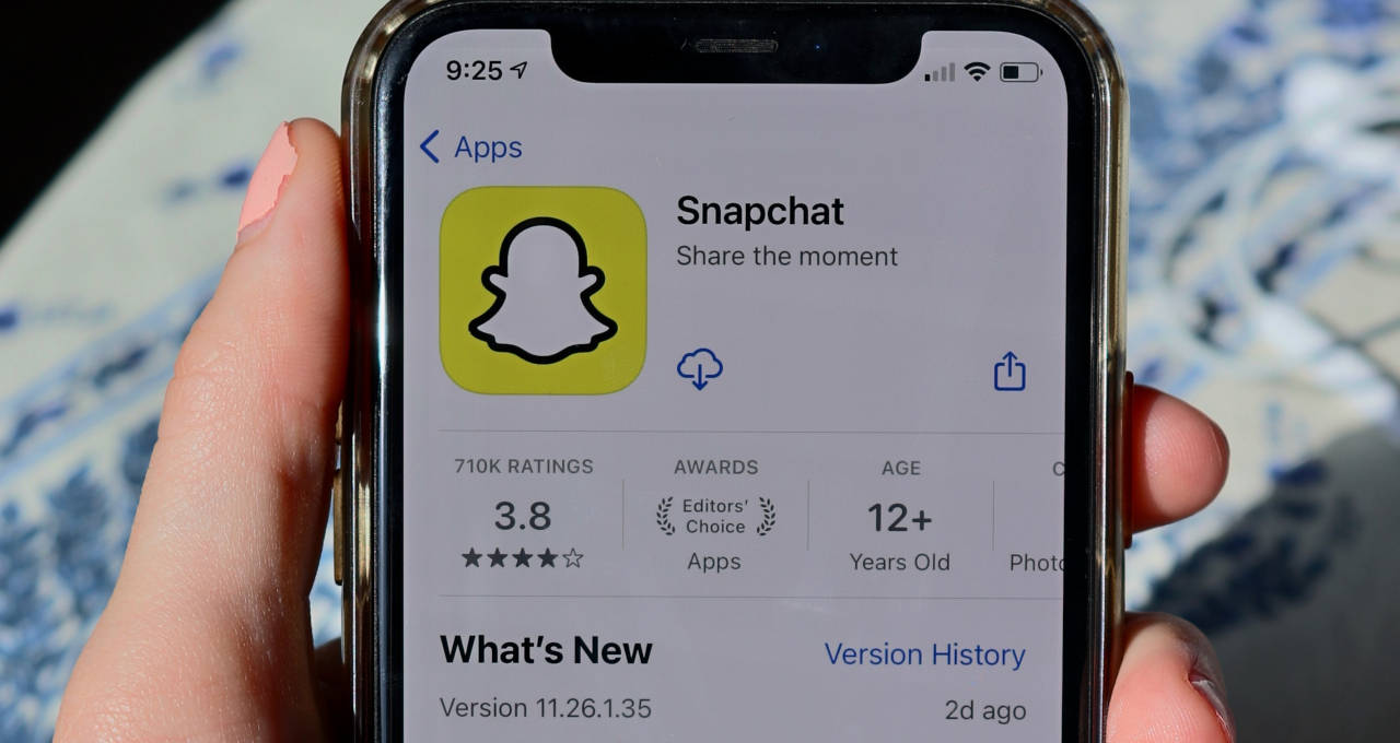 Snapchat remove recurso de mensagens anônimas após morte de jovem de 13 anos