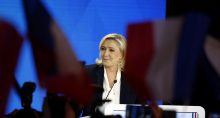 Le Pen fala a apoiadores após pesquisas indicarem sua derrota em eleições presidenciais