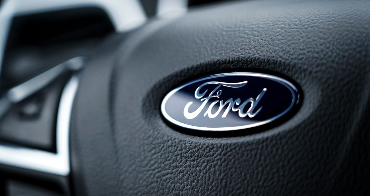 Ford contrata 500 engenheiros para centro de desenvolvimento no