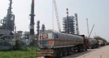 Refinaria de petróleo no condado de Ju, China