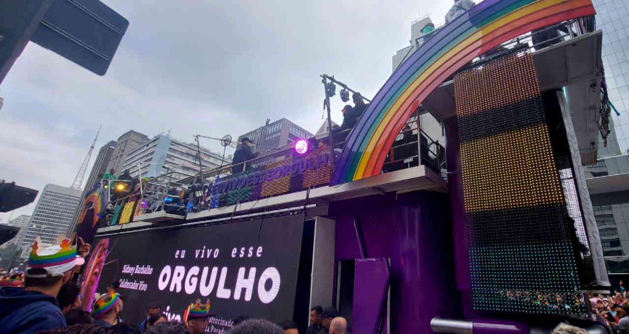 Vivo Parada LGBT+ 2022 São Paulo junho