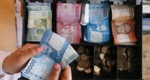 Notas e moedas de peso chileno