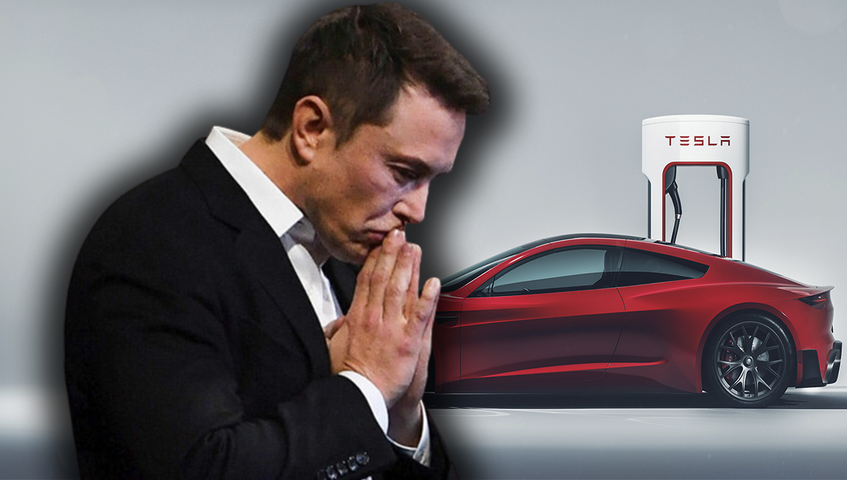 Elon Musk com um carro elétrico Tesla
