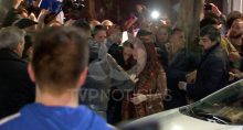 Cristina Kirchner é escoltada depois de atentado