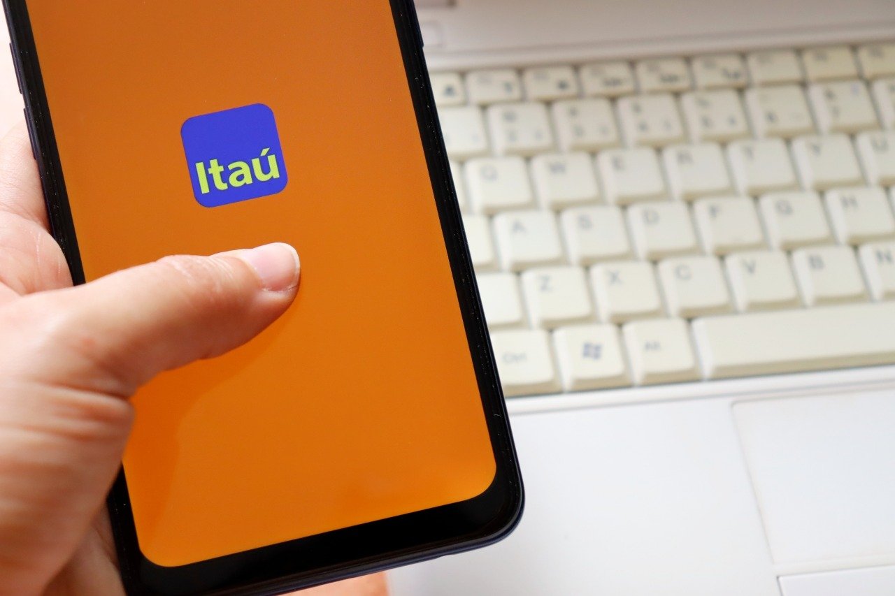 ITUB3 e ITUB4: diferenças e se vale investir em ações do Itaú - IF