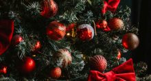 árvore de natal ceia fim de ano festas natalinas enfeites investimentos