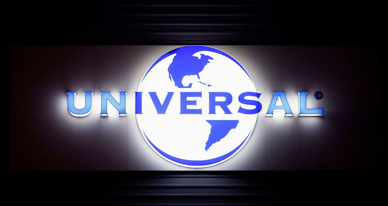 Universal 