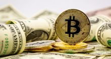 enxurrada de dinheiro dólares cvm americana bitcoin