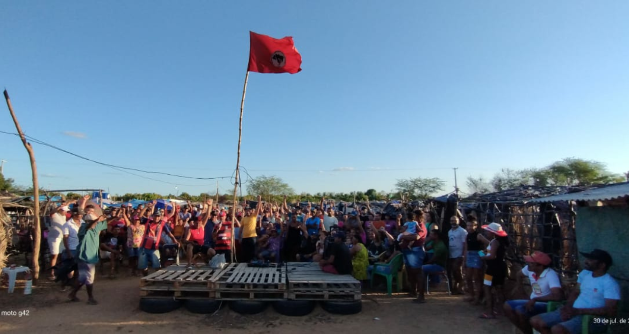 MST invasão de terra em Pernambuco 