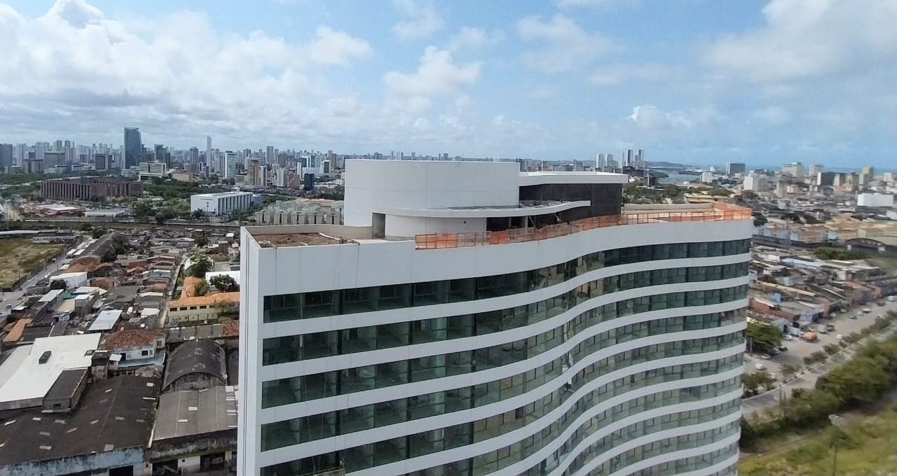 imóveis prédio mirante do cais Moura Dubeux Recife