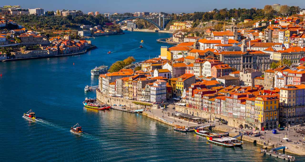 Portugal, RNH, moradia, residência, economia