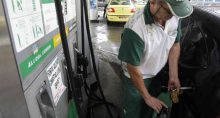 Preços gasolina diesel etanol caem ficam mais baratos última semana dezembro 2023 valecard pesquisa postos combustíveis