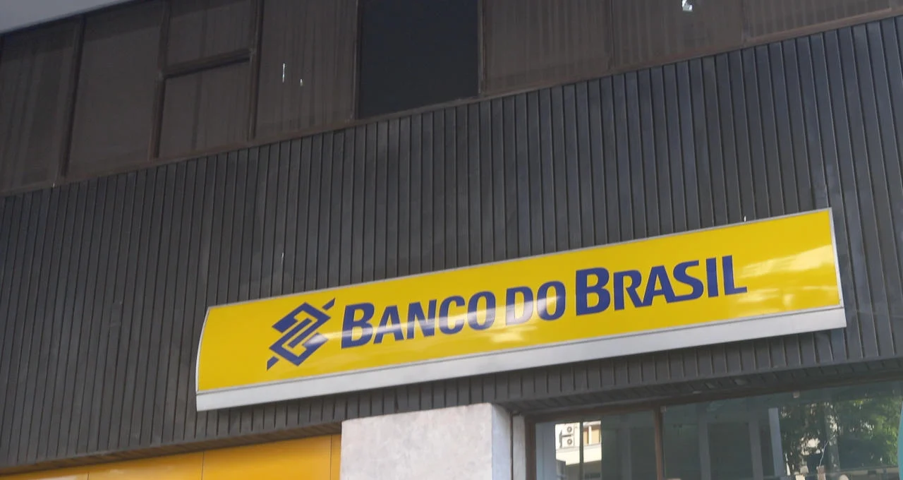 Radar: Banco do Brasil (BBAS3) vira top pick,  (AMZO34) abre