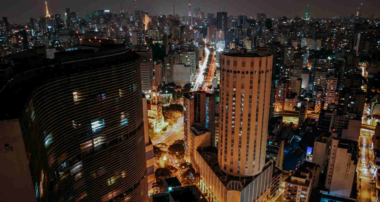Cidade São Paulo imóveis residenciais comprar investir locação venda preços tendências 2024 dicas cuidados lucro retorno