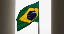 Moody’s reafirma rating Ba2 do Brasil e altera perspectiva para “positiva”
