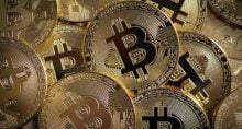 bitcoin cai no começo da semana